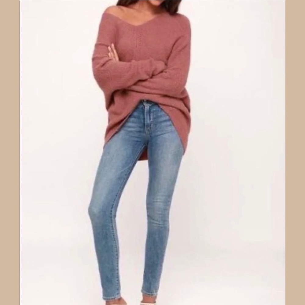 🇺🇸SALE🇺🇸 Dusty Pink Oversized Sweater! - Picture 2 of 7